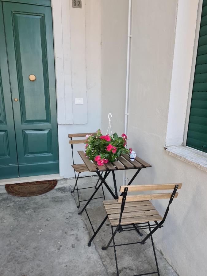 La Casa Di Alvy Hotel Pescara Exterior photo